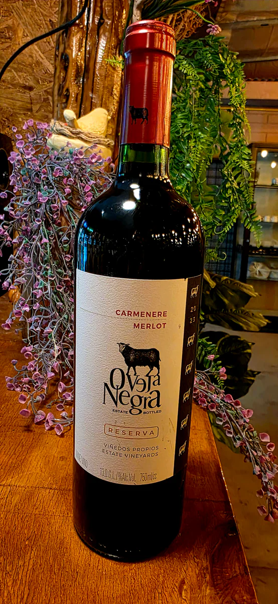 Oveja Negra Reserva Carmenere Merlot 