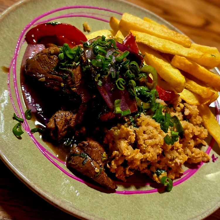 Lomo Saltado